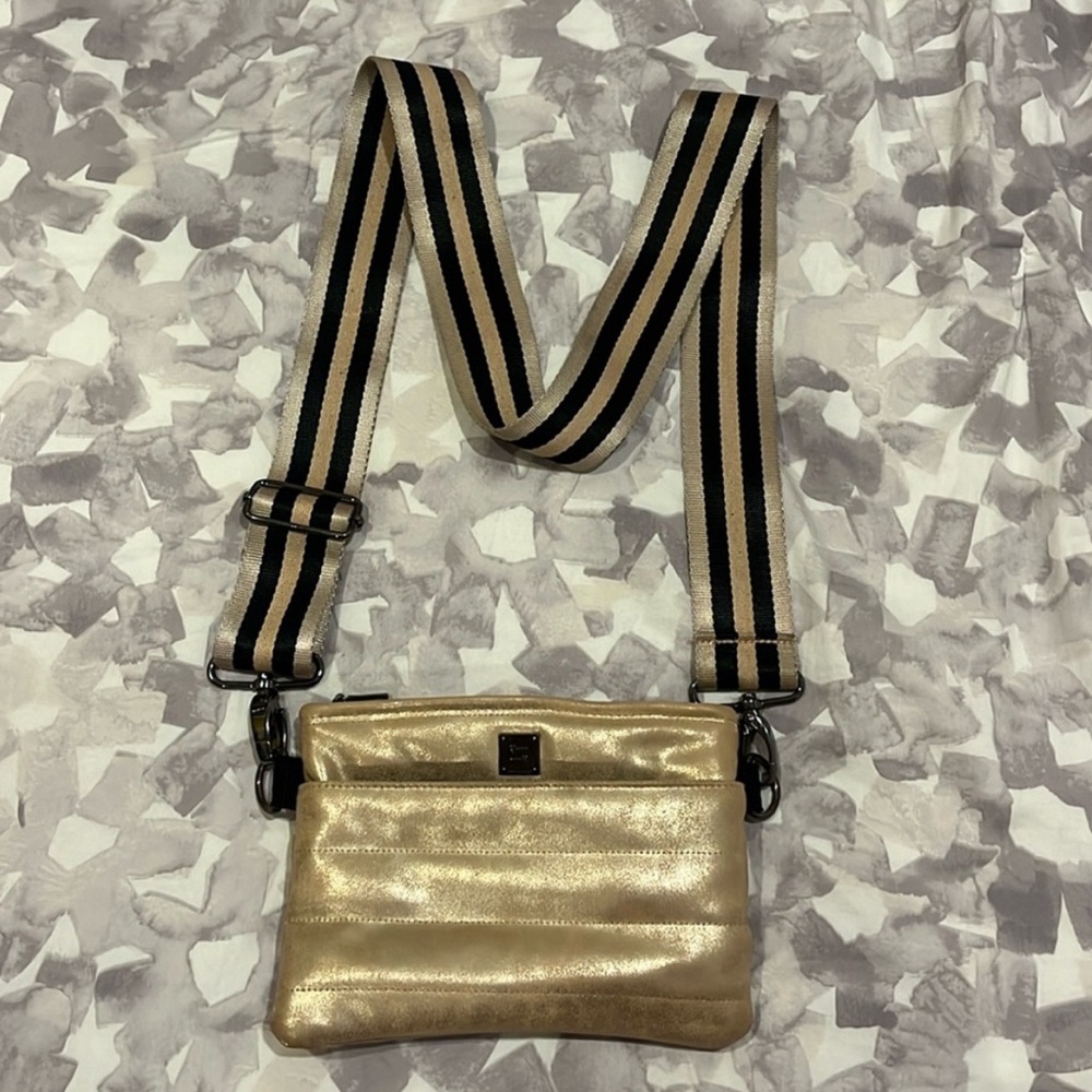 THINK ROLYN crossbody